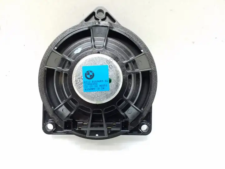 BMW 5 F10 F11 (2009 - 2016)  9169689 Громкоговоритель в панели