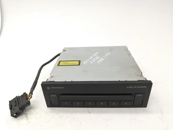 Volkswagen Touran I (2003 - 2010)  1T0035110A CD/DVD чейнджер