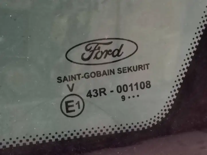 Ford Focus (2011 - 2015) 43r001108 Заднее боковое стекло — фото 2