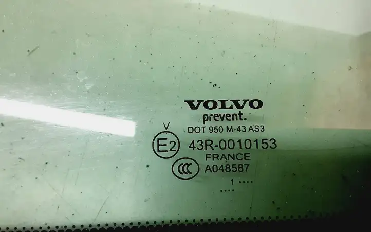 Volvo V70 (2007 - 2013) 43R0010153 Заднее боковое стекло — фото 3