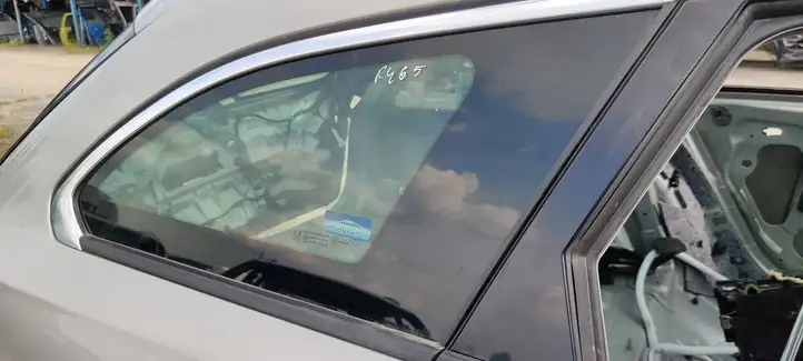 Peugeot 508 (2010 - 2014) 43R000929 Заднее боковое стекло — фото 2