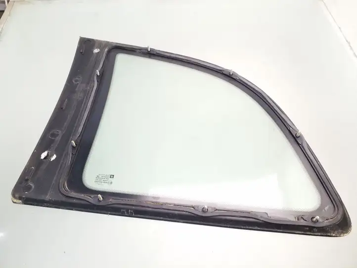 Opel Zafira A (1999 - 2003) 43R007022 Заднее боковое стекло — фото 3