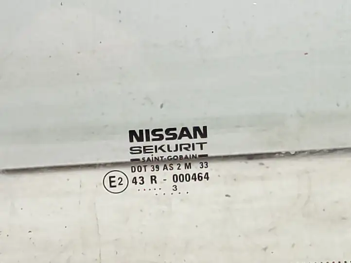 Nissan Almera N16 (2000 - 2010) 43R000464 Заднее боковое стекло — фото 2