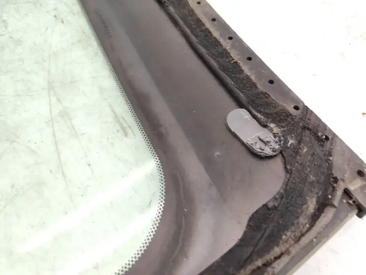 Nissan Almera N16 (2000 - 2010) 43R000464 Заднее боковое стекло — фото 7