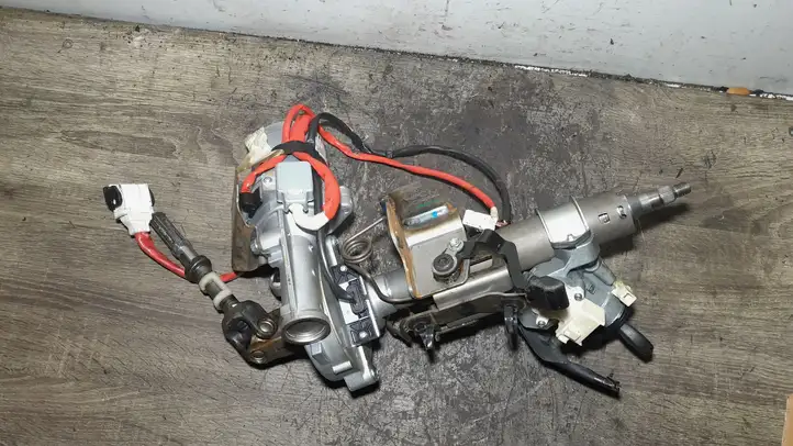 Toyota Avensis T270 (2012 - 2015)  6900001425 Комплект зажигания