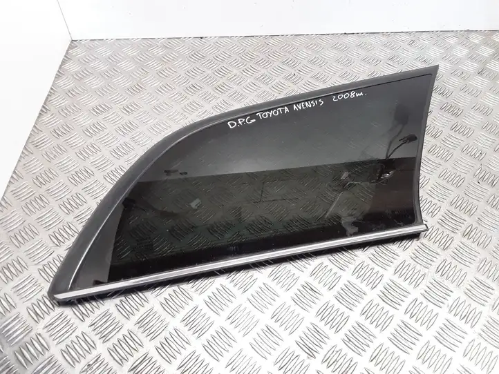 Toyota Avensis T250 (2006 - 2009) Заднее боковое стекло — фото 1
