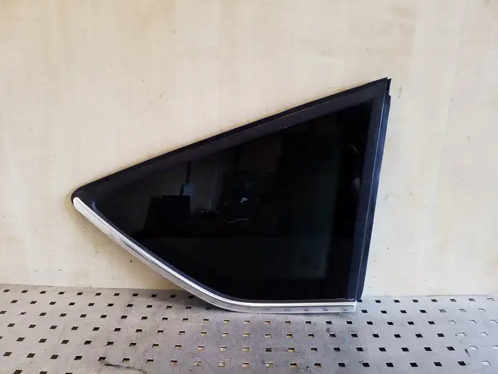 Ford Kuga I (2008 - 2012) 8V41S297B00B Заднее боковое стекло — фото 1