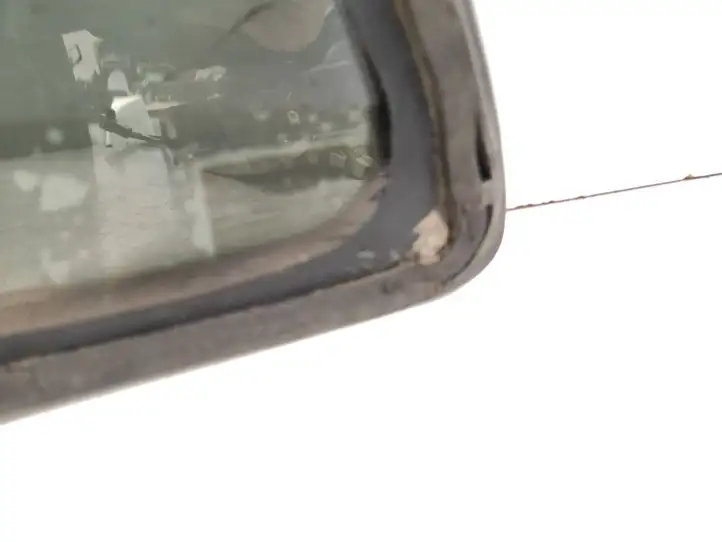 Toyota RAV 4 (XA20) (2000 - 2005) 43R00011 Заднее боковое стекло — фото 2