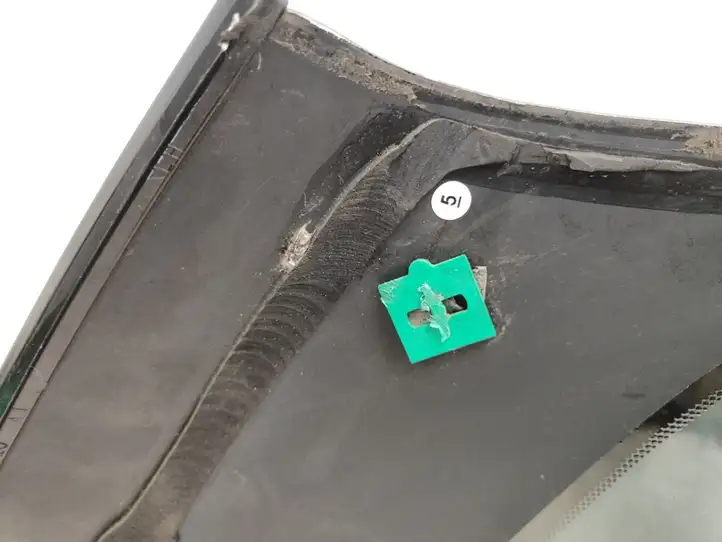 Toyota RAV 4 (XA20) (2000 - 2005) 43R00011 Заднее боковое стекло — фото 4
