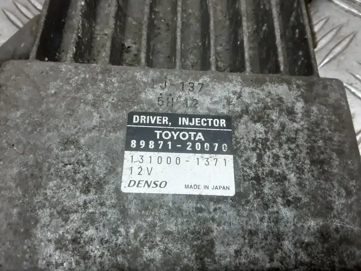 Toyota Avensis T250 (2006 - 2009) 8987120070 Блок управления форсунками — фото 2