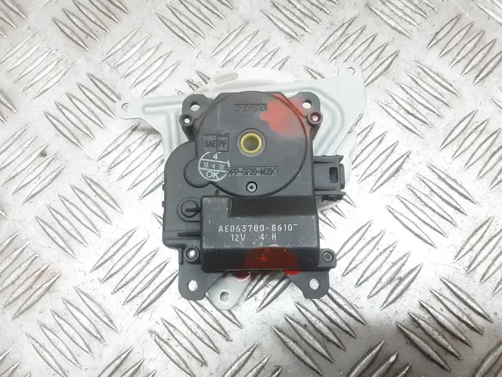 Toyota Avensis T250 (2006 - 2009) AE0637008610 Двигатель задвижки потока воздуха — фото 1