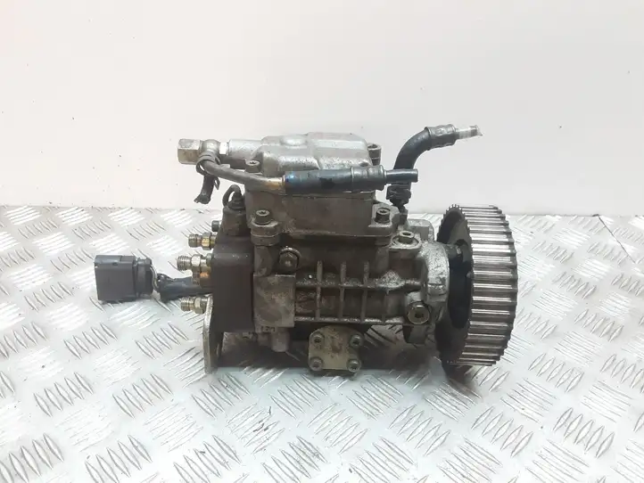 Audi A3/S3 8L (1996 - 2000) 0160404977 Топливный насос — фото 4