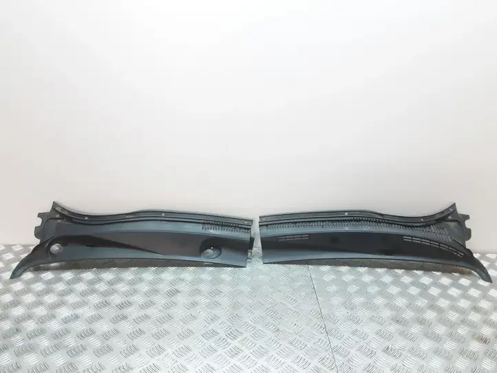 Toyota Avensis T250 (2003 - 2006) 5578205030 Жабо стеклоочистителей — фото 1