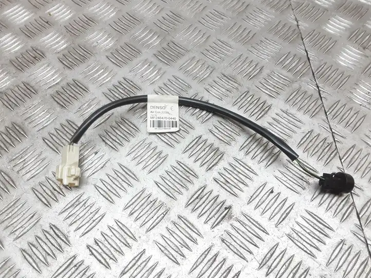 Toyota Avensis T250 (2003 - 2006) MF2464700440 Датчик света — фото 1
