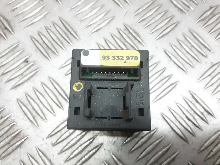 Opel Meriva A (2002 - 2006) 93332970 Включатель аварийных фонарей — фото 2