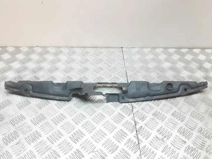 Toyota Previa (XR30, XR40) II (2000 - 2006) 5329228030 Облицовка радиатора — фото 1