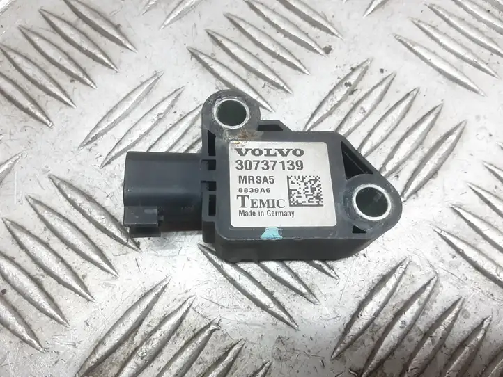 Volvo V50 (2004 - 2008) 30737139 Датчик удара SRS — фото 1