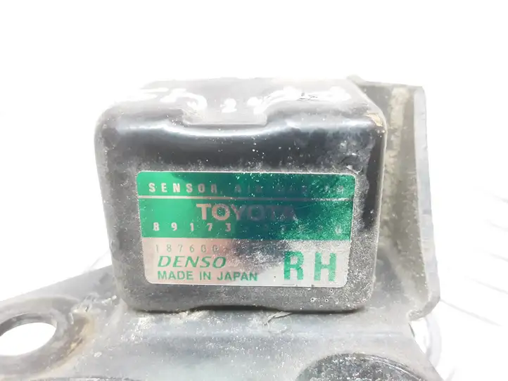 Toyota Prius (XW10) (1997 - 2003) 8917347020 Датчик удара SRS — фото 3