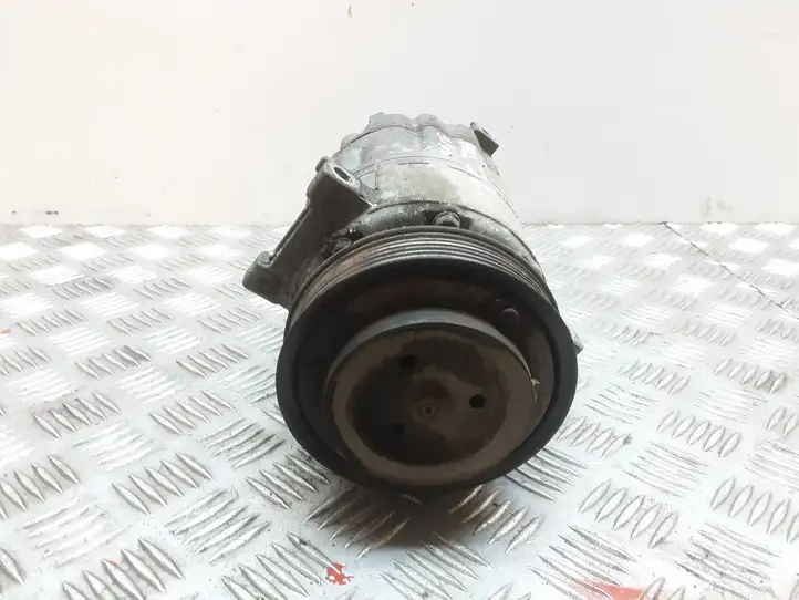 Opel Vectra C (2002 - 2005) 24411249 Компрессор (насос) кондиционера воздуха — фото 1