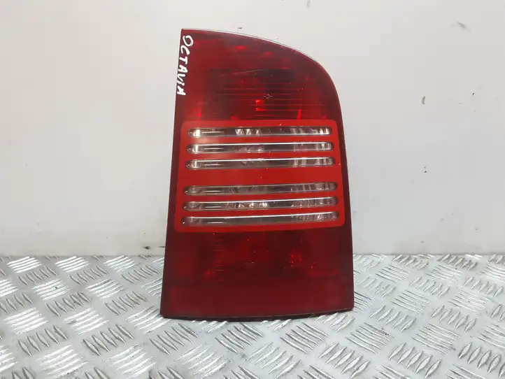 Skoda Octavia Mk1 (1U) (1996 - 2004) 1U9945096 Задний фонарь в кузове — фото 1