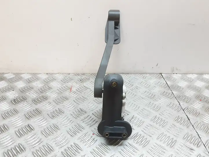 Volvo S60 (2000 - 2004) 9496821 Педаль акселератора — фото 2