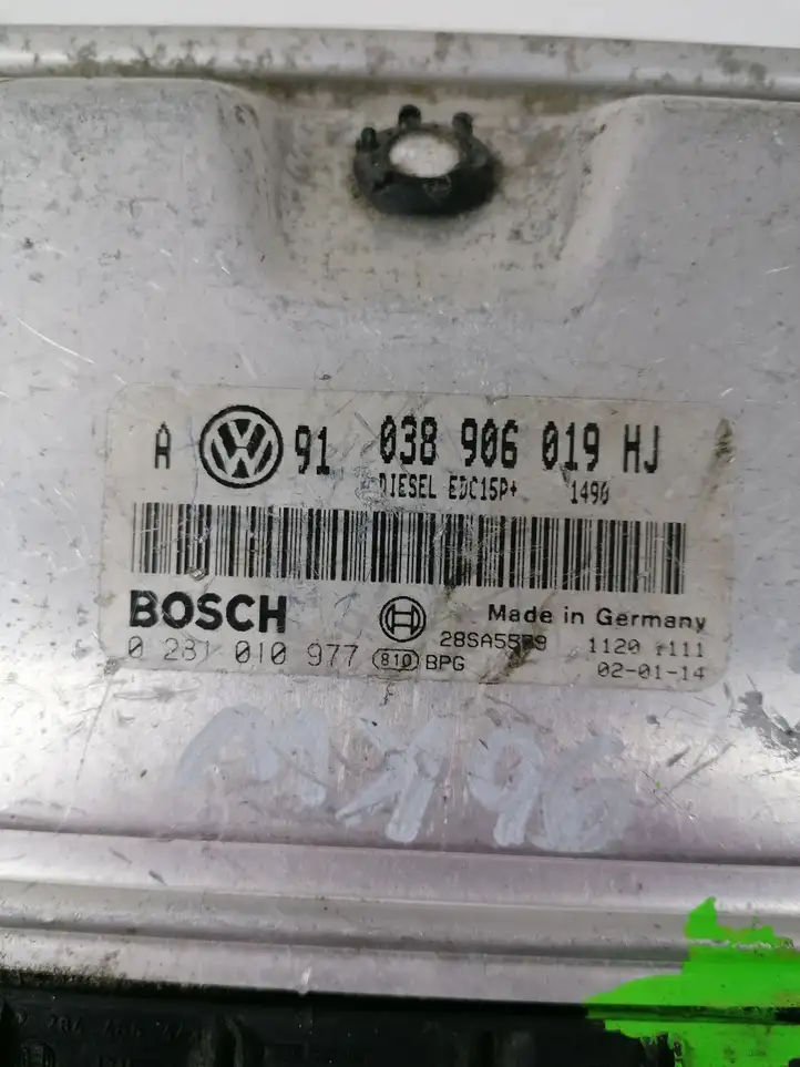 Volkswagen PASSAT B5.5 (2001 - 2005) 038906019HJ Блок управления двигателем (ЭБУ) — фото 2