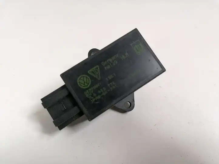 Volkswagen Sharan (2003 - 2010) 7L0959772 Реле обогрева — фото 1
