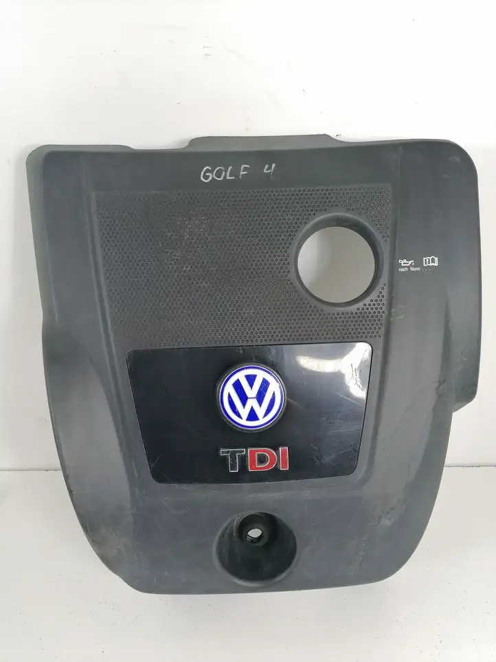 Volkswagen Golf IV (1998 - 2005) 038103925 Крышка двигателя декоративная — фото 1