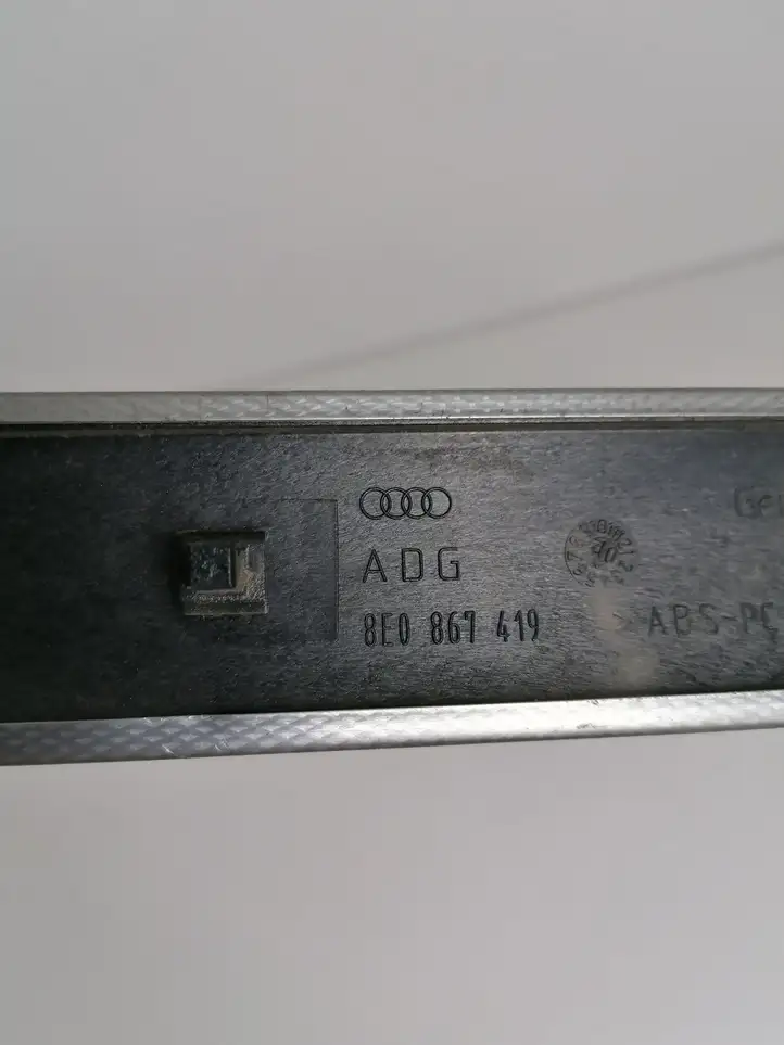 Audi A4 S4 B6 8E 8H (2000 - 2006) 8E0867419 Обшивка задней двери — фото 3