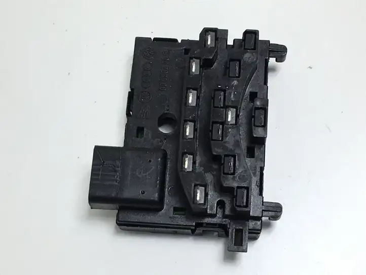Audi A3/S3 8P (2004 - 2008) 1K0959654 Датчик угла поворота руля — фото 2