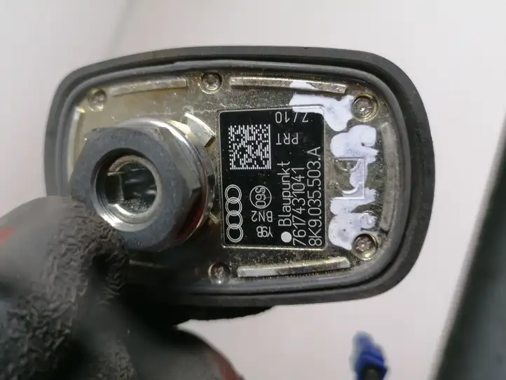Audi A4 S4 B8 8K (2007 - 2011) 8K9035503A GPS антенна — фото 3