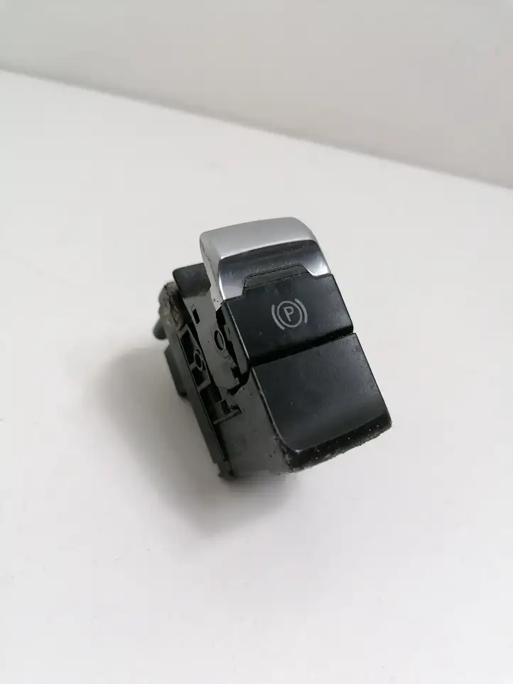 Audi A4 S4 B8 8K (2007 - 2011) 8K2927225B Кнопка ручного тормоза — фото 1