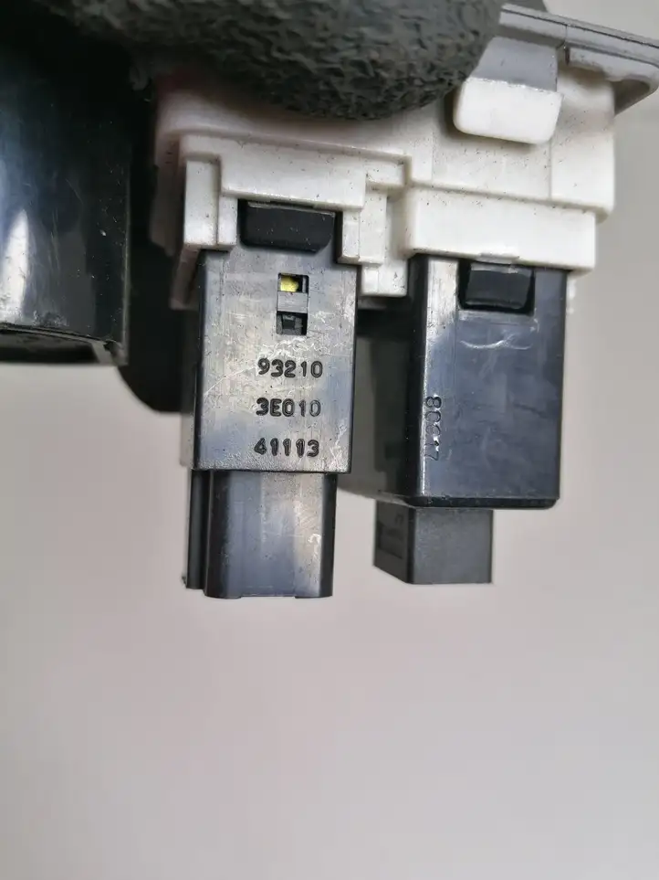 Kia Sorento (2006 - 2009) 200003207 Включатель блокировки дифференциалов — фото 5