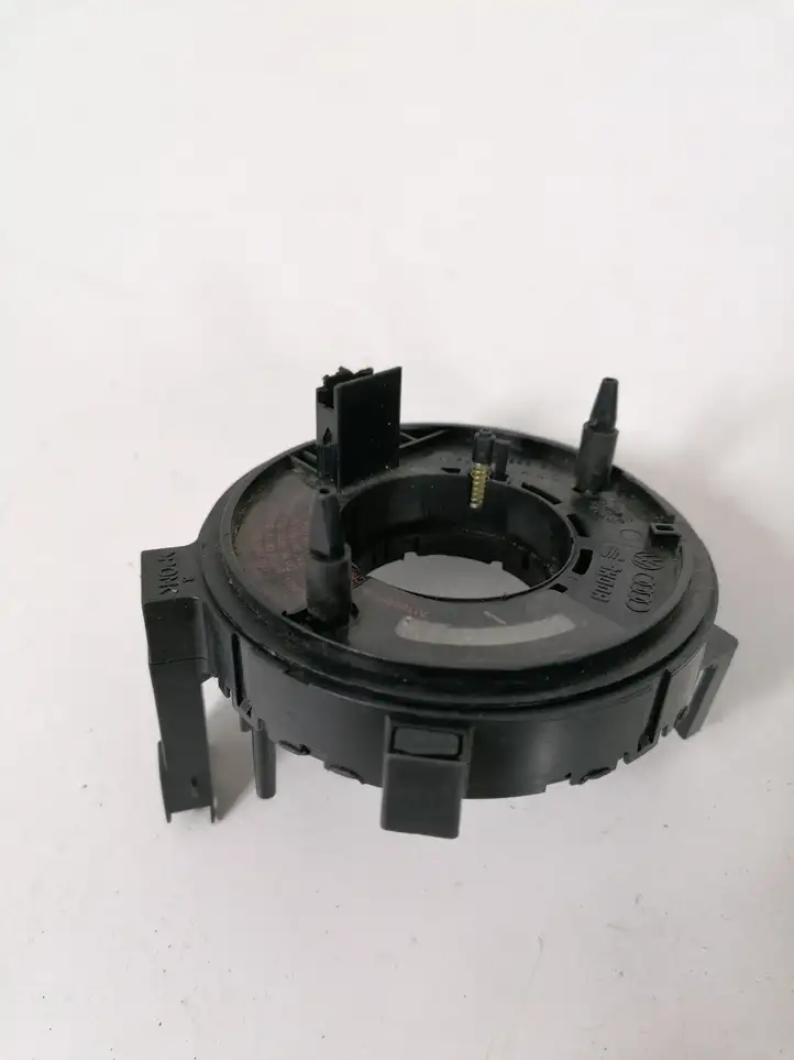Volkswagen Golf IV (1998 - 2005) 1J0959653 Контактное кольцо SRS — фото 1