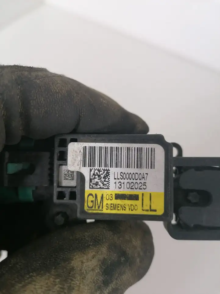 Opel Vectra C (2005 - 2009) 13102025 Датчик удара SRS — фото 2