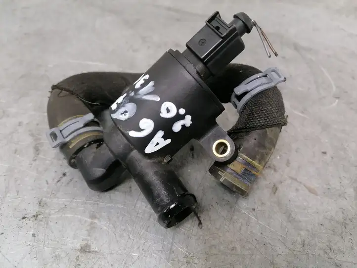 Audi A6 C7 (2011 - 2014) 4H0121671B Электроциркуляционный насос — фото 2