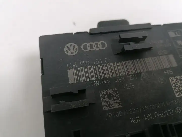 Audi A6 C7 (2011 - 2014) 4G8959793E Блок управления дверью — фото 3