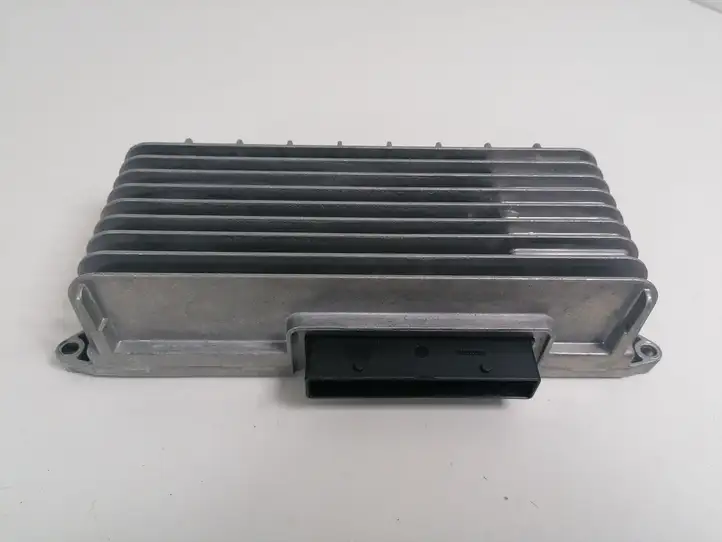 Audi A4 S4 B8 8K (2007 - 2011) 8T0035223AH Усилитель звука — фото 2