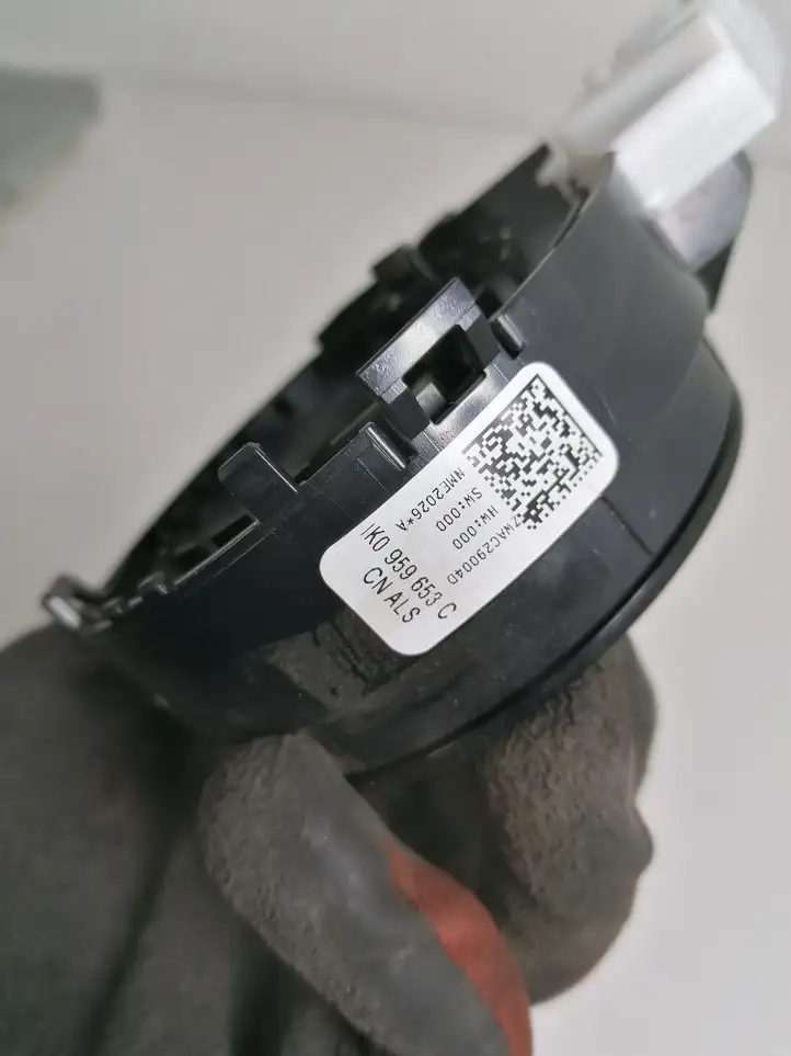 Volkswagen Tiguan (2007 - 2011) 1K0959653C Контактное кольцо SRS — фото 2