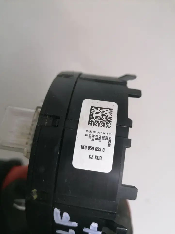 Volkswagen Golf Plus (2004 - 2008) 1K0959653C Контактное кольцо SRS — фото 3