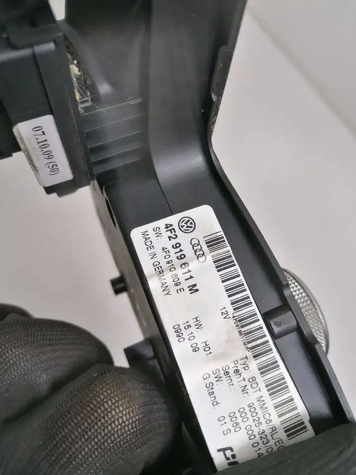 Audi A6 S6 C6 4F (2008 - 2011) 4F2919611M Контроллер мультимедийной системы — фото 5