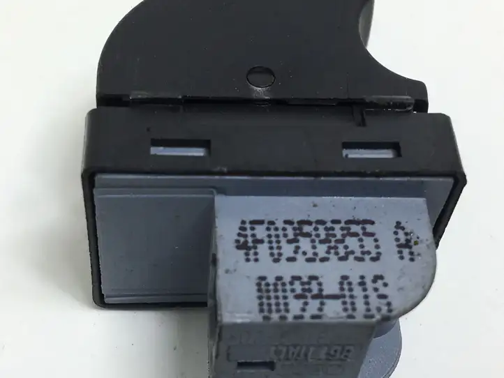 Audi A3/S3 8P (2004 - 2008) 4F0959855A Блок кнопок стеклоподъемников — фото 2
