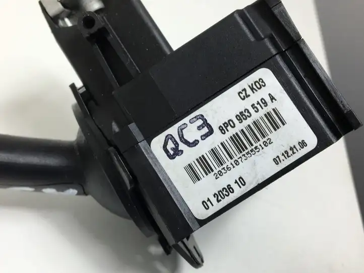 Audi A3/S3 8P (2004 - 2008) 8P0953519A Переключатель стеклоочистителей — фото 2