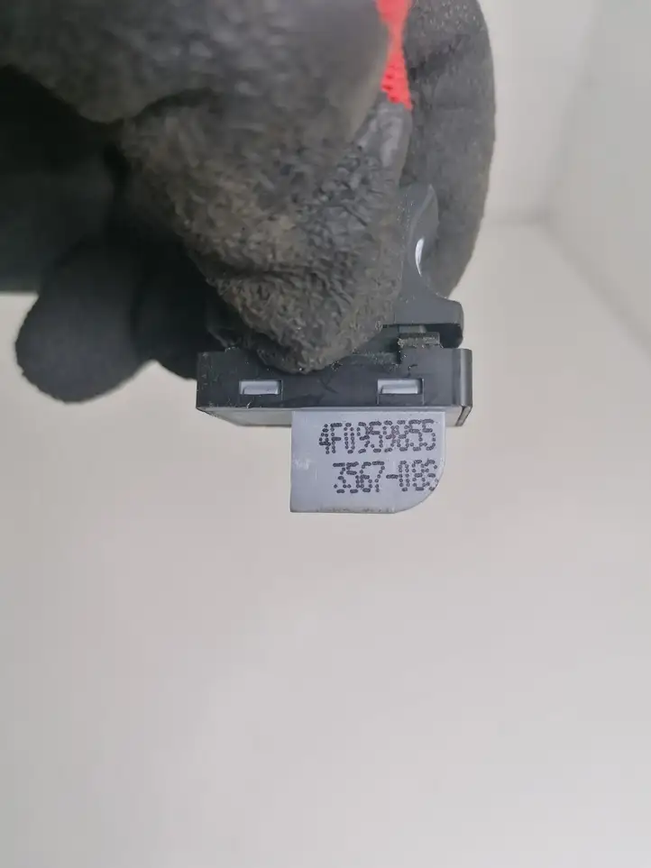 Audi A3/S3 8P (2004 - 2008) 4F0959855 Блок кнопок стеклоподъемников — фото 2
