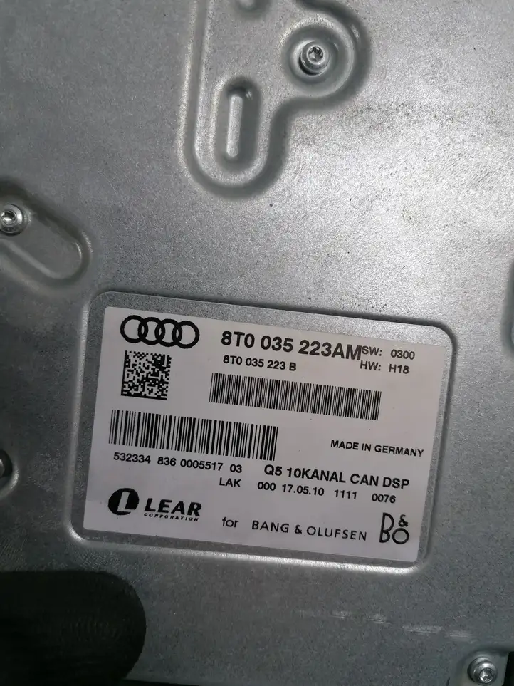 Audi Q5 SQ5 (2008 - 2012) 8T0035223AM Усилитель звука — фото 3
