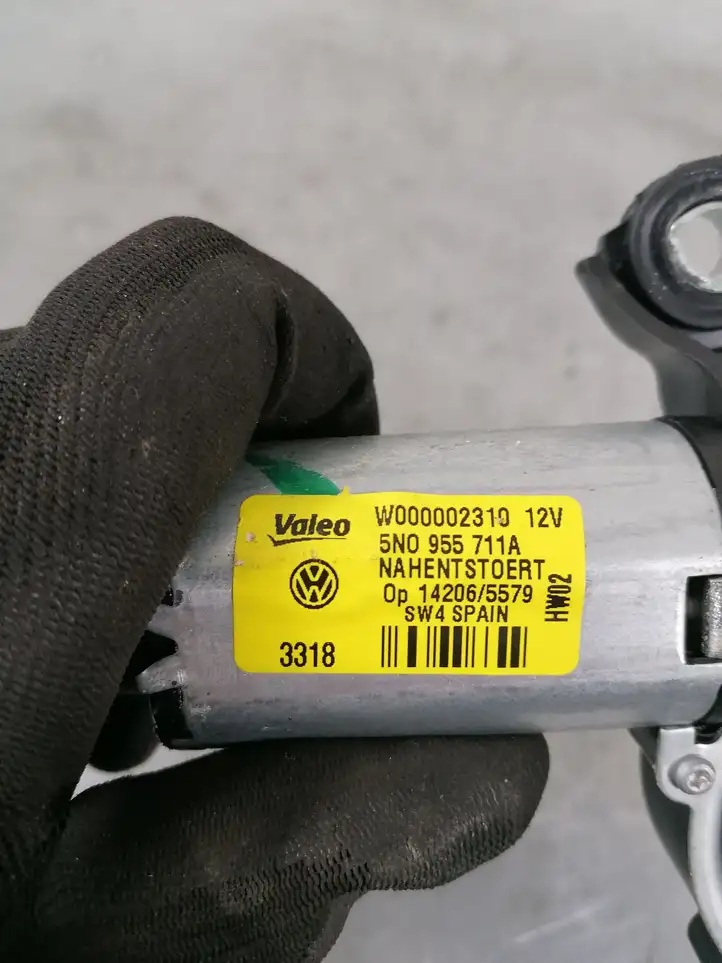 Volkswagen Tiguan (2007 - 2011) 5N0955711A Двигатель стеклоочистителя заднего стекла — фото 2
