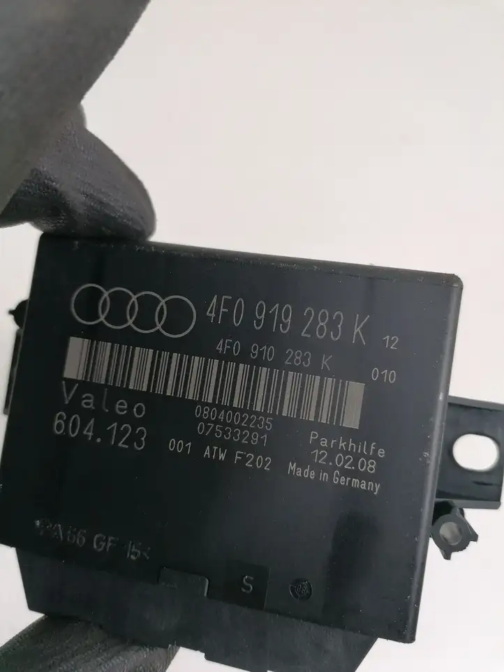 Audi Q7 4L (2005 - 2009) 4F0919283K Блок управления парктрониками — фото 2