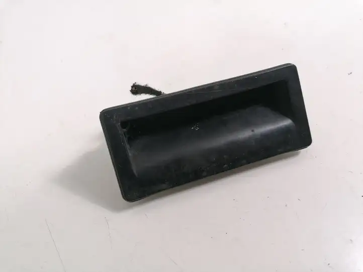 Audi A5 8T 8F (2007 - 2011) 5N0827566 Кнопка закрытия крышки багажника — фото 1