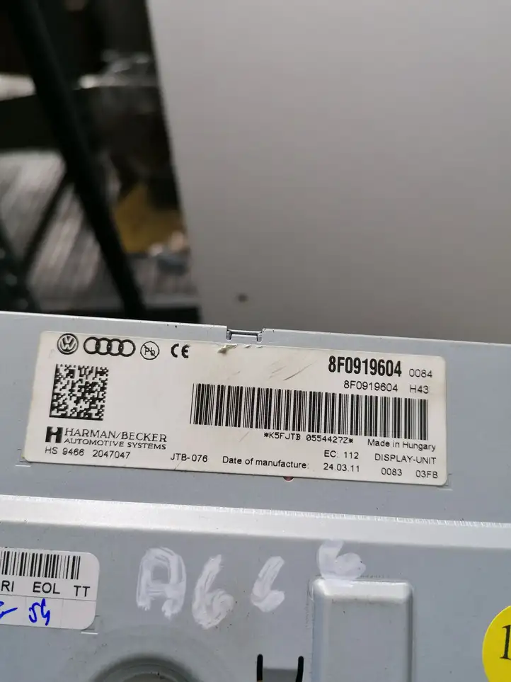 Audi A6 S6 C6 4F (2008 - 2011) 8F0919604 Дисплей / маленький экран — фото 2