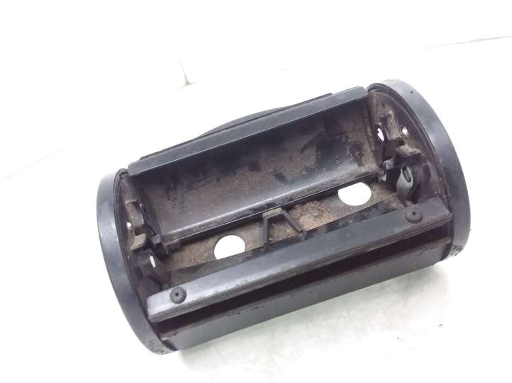 Volkswagen Golf IV (1998 - 2005)  1J0857962H Задняя пепельница